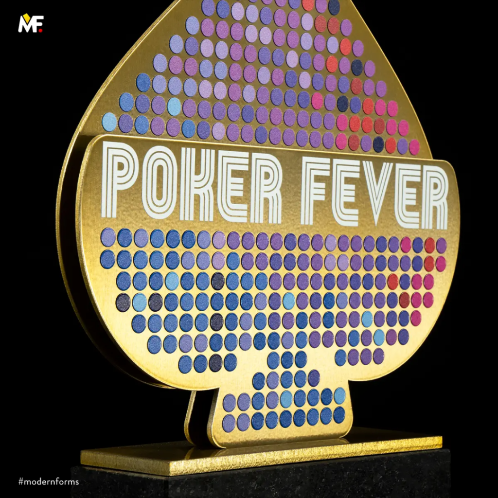 Statuetka Poker Fever, gry karciane